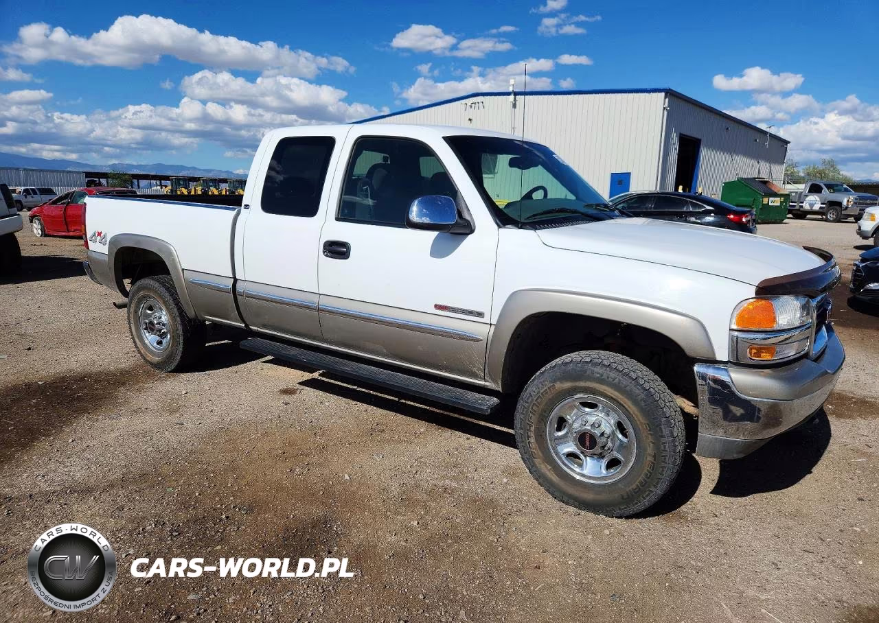 2000 GMC New Sierra K2500 VIN:1GTGK29U2YZ112848 - 4