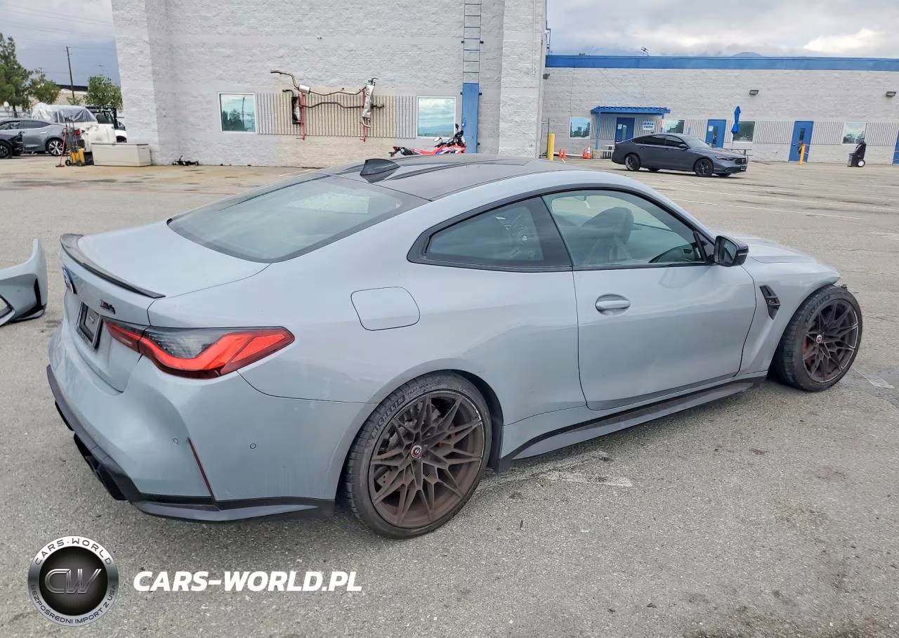 2023 BMW M4 Competition VIN:WBS43AZ04PCM32433 - 3