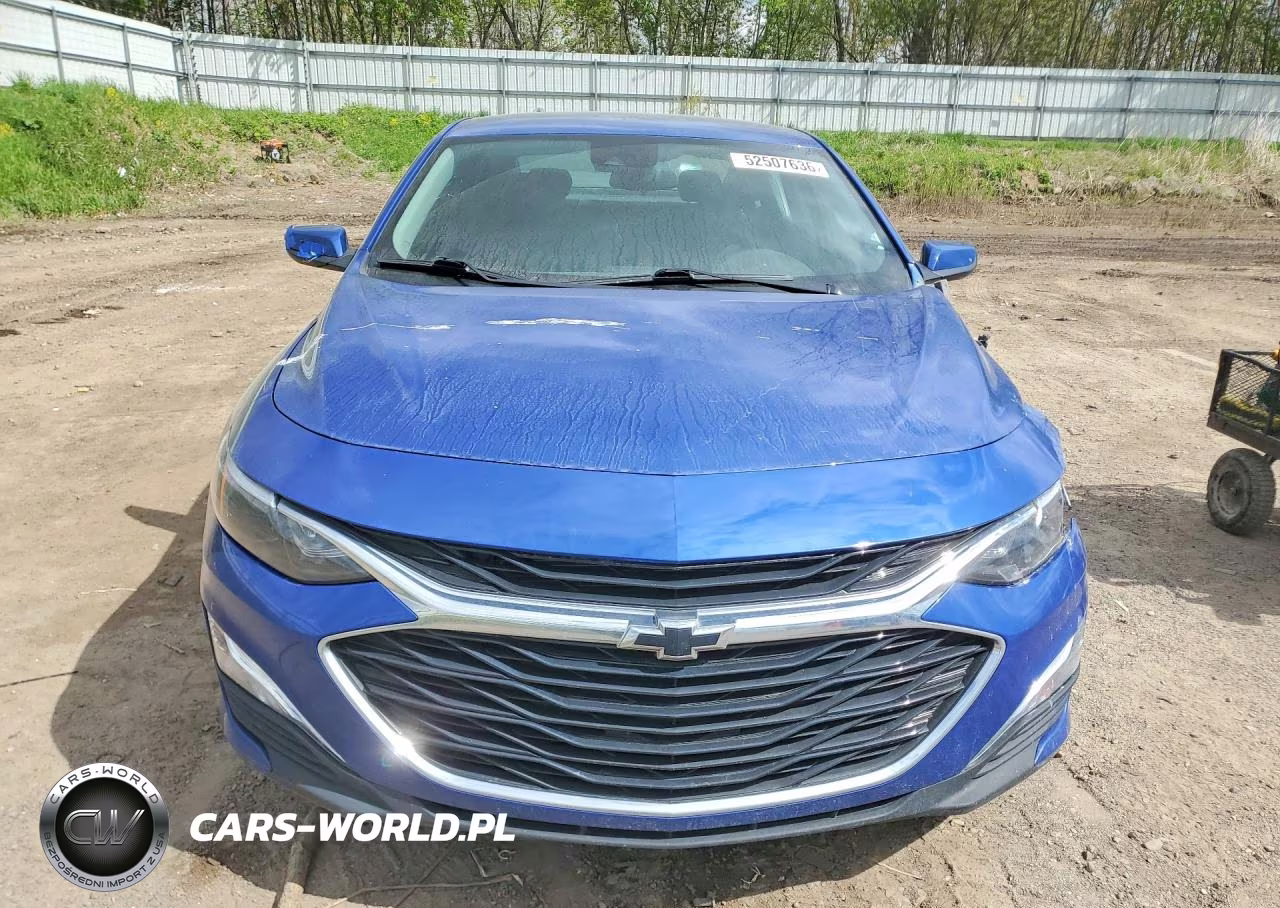 2023 Chevrolet Malibu Rs VIN:1G1ZG5ST3PF135349 - 5