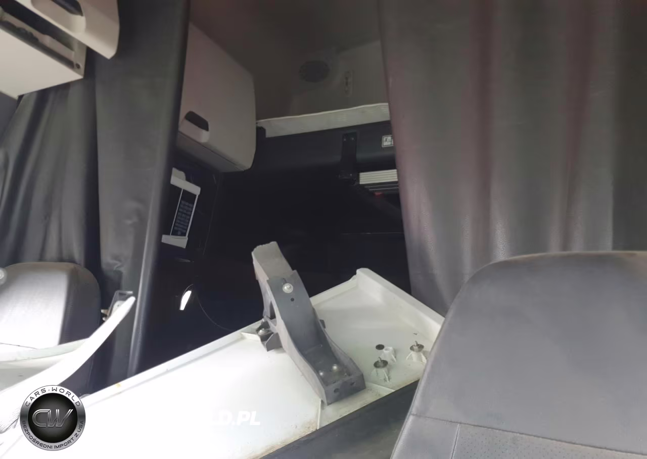 2019 Freightliner New Cascadia 126 VIN:3AKJHHDR1KSJZ8817 - 6