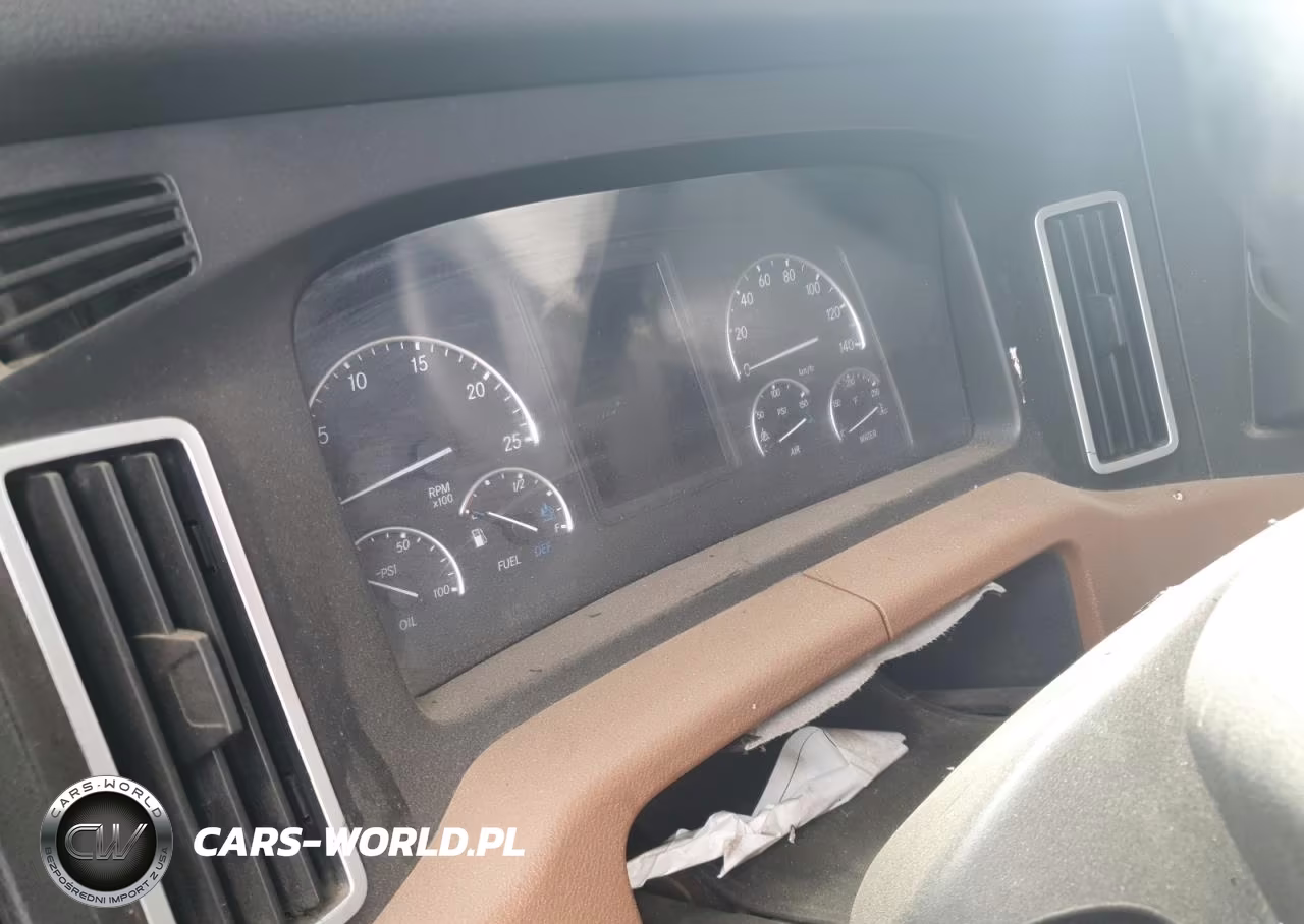 2019 Freightliner New Cascadia 126 VIN:3AKJHHDR1KSJZ8817 - 8