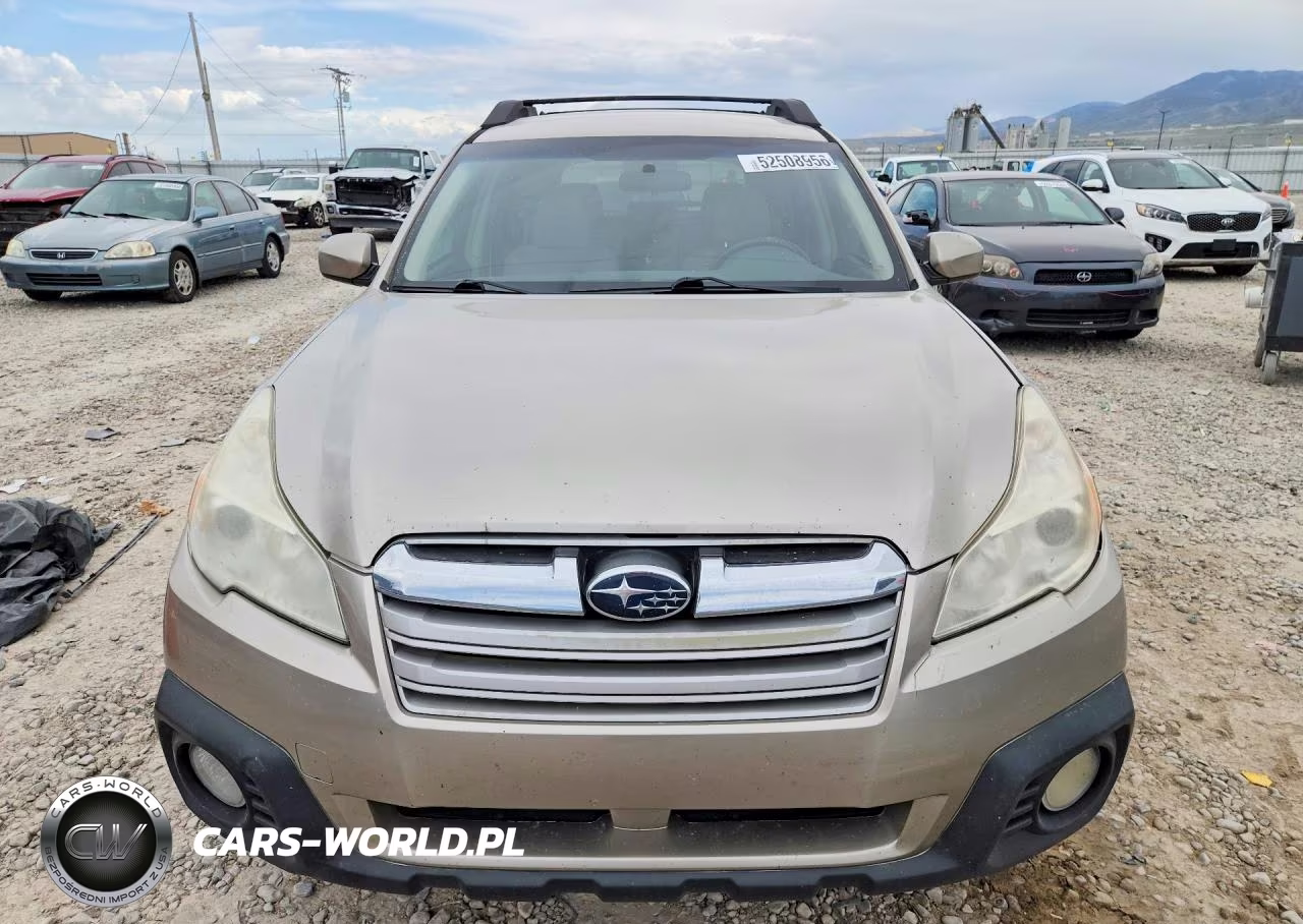2014 Subaru Outback 2.5I Premium VIN:4S4BRBCCXE3279457 - 5