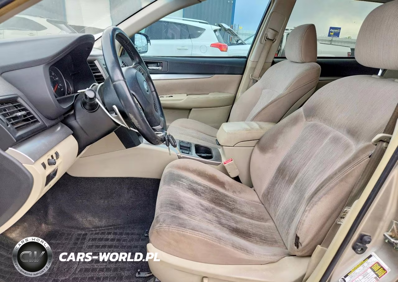 2014 Subaru Outback 2.5I Premium VIN:4S4BRBCCXE3279457 - 7