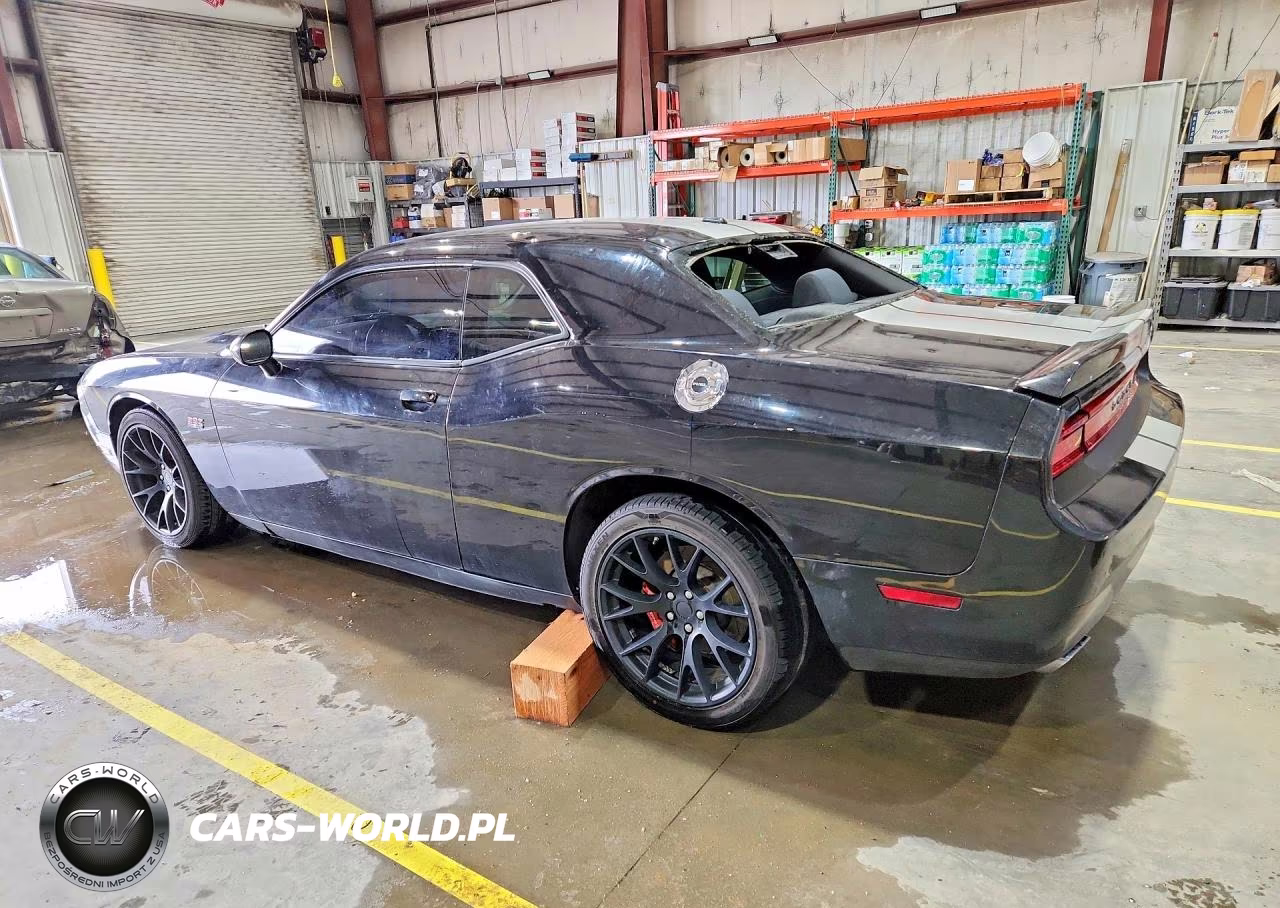 2011 Dodge Challenger Srt-8 VIN:2B3CJ7DJ4BH540845 - 2
