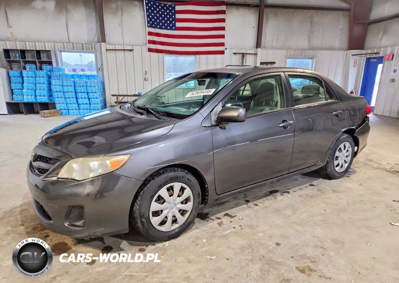 2011 Toyota Corolla Le – zdjęcie 1 z 12