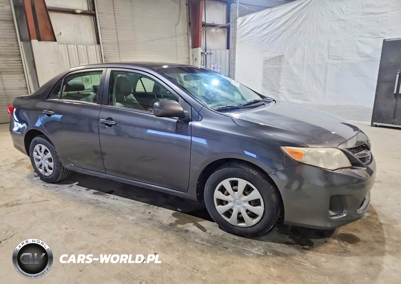 2011 Toyota Corolla Le VIN:JTDBU4EE8B9135962 - 4