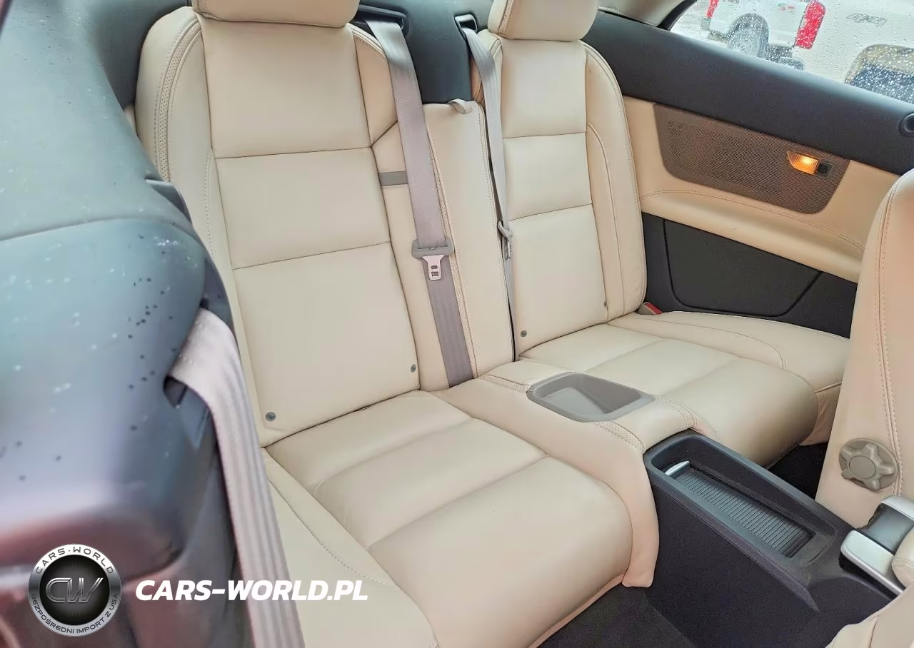2012 Volvo C70 T5 VIN:YV1672MC1CJ125698 - 10