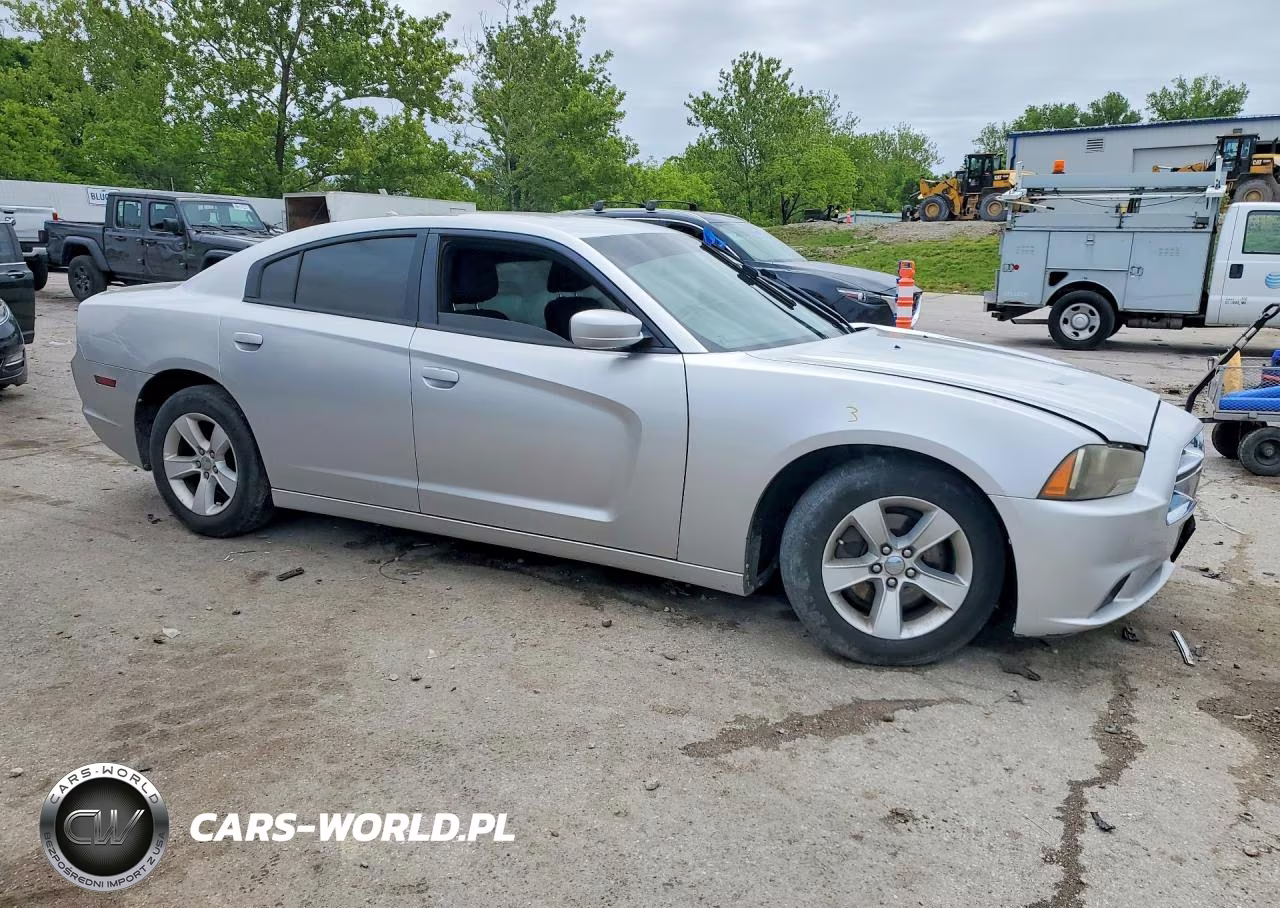 2012 Dodge Charger Se VIN:2C3CDXBG5CH123642 - 4