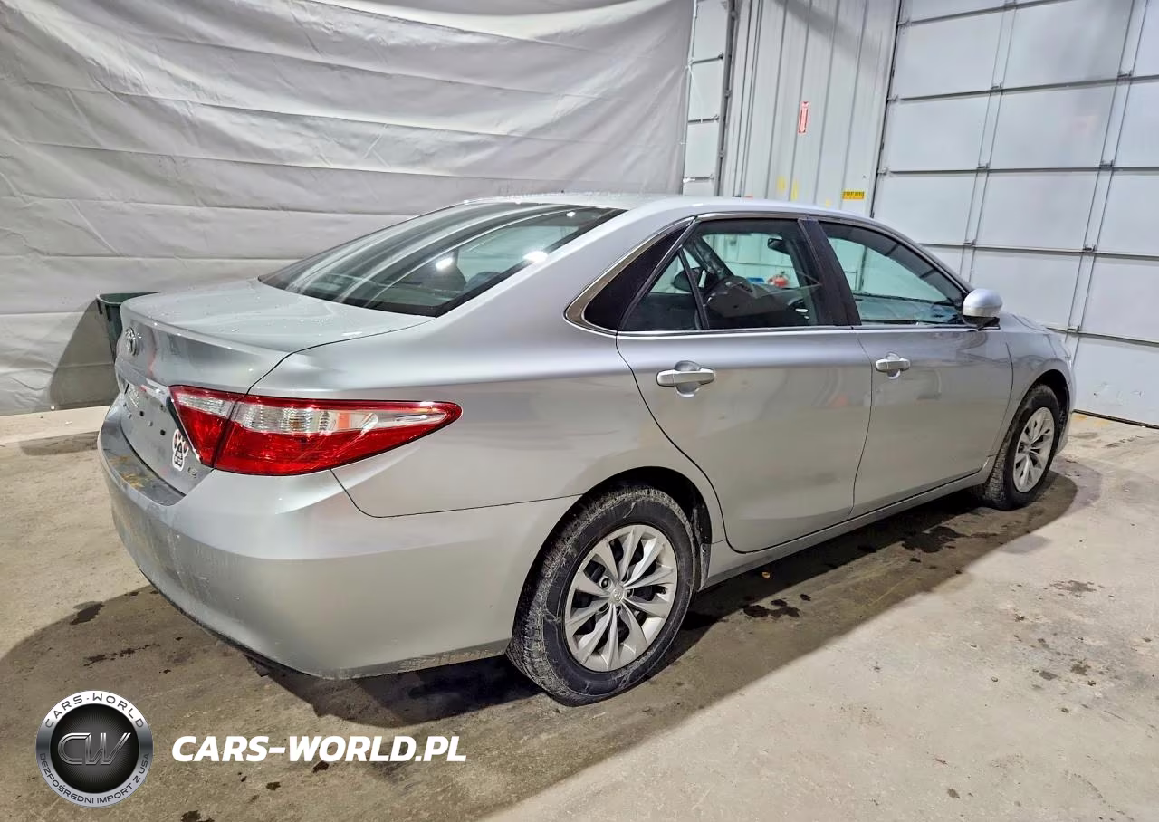 2016 Toyota Camry Le VIN:4T4BF1FK5GR559506 - 3
