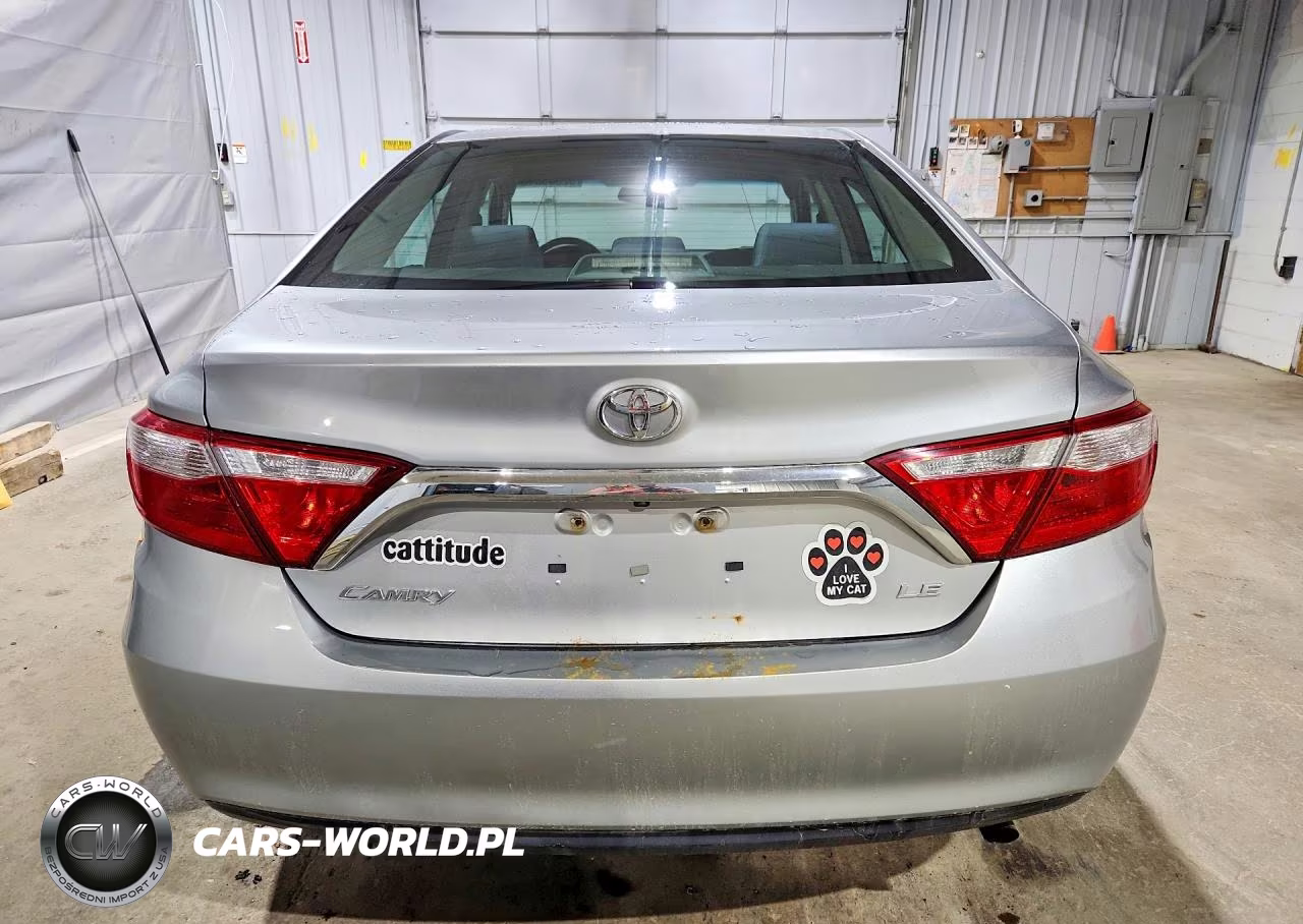 2016 Toyota Camry Le VIN:4T4BF1FK5GR559506 - 6