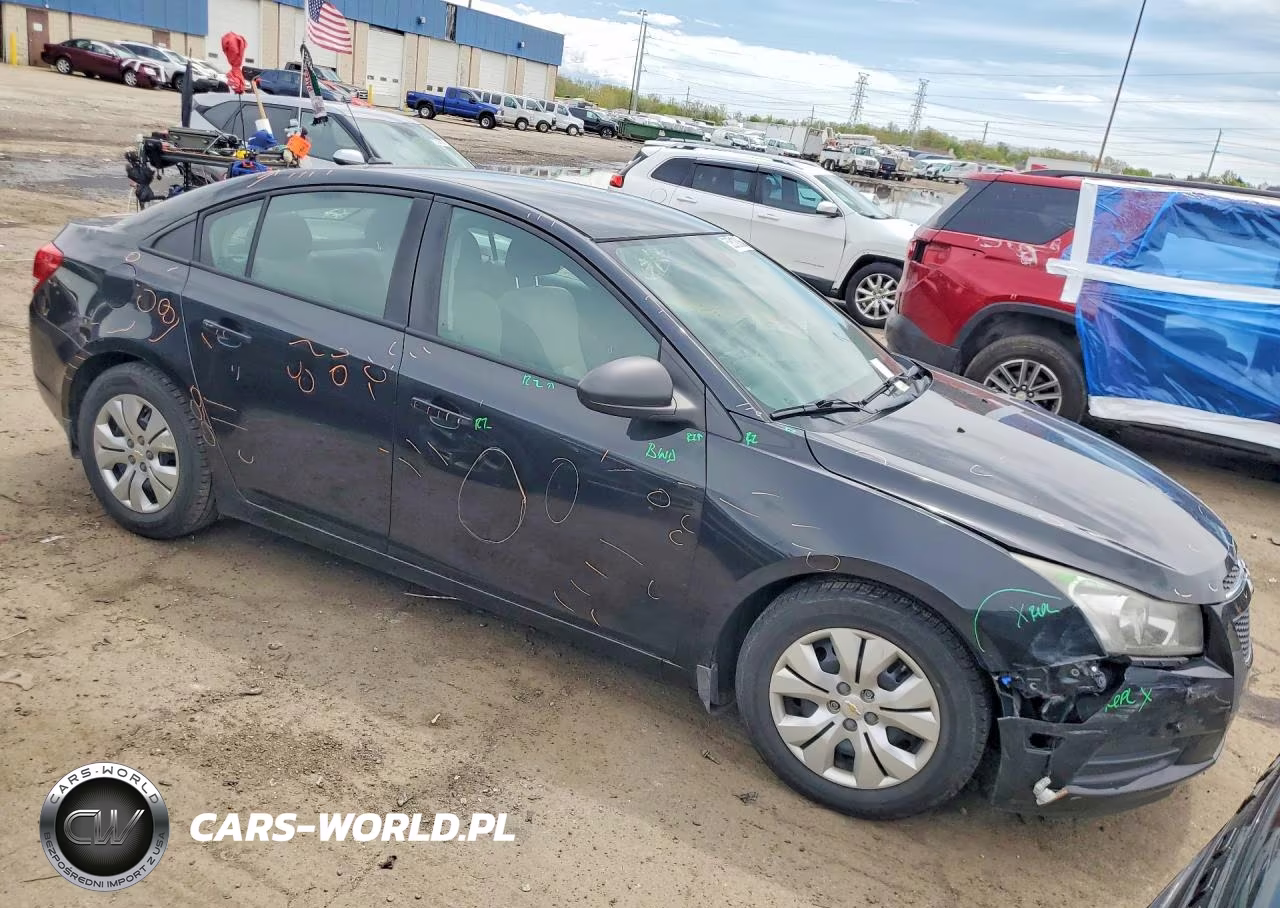 2014 Chevrolet Cruze Ls VIN:1G1PA5SG6E7274376 - 4
