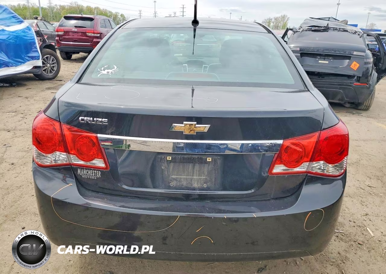2014 Chevrolet Cruze Ls VIN:1G1PA5SG6E7274376 - 6
