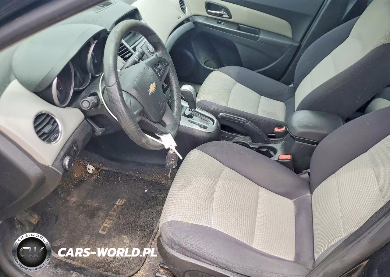 2014 Chevrolet Cruze Ls VIN:1G1PA5SG6E7274376 - 7