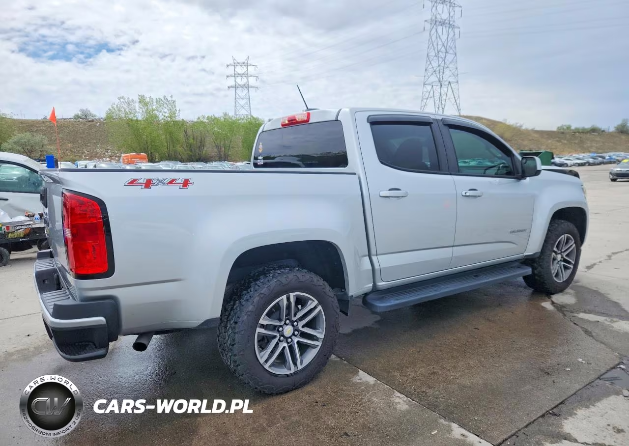 2019 Chevrolet Colorado VIN:1GCGTBENXK1129365 - 3
