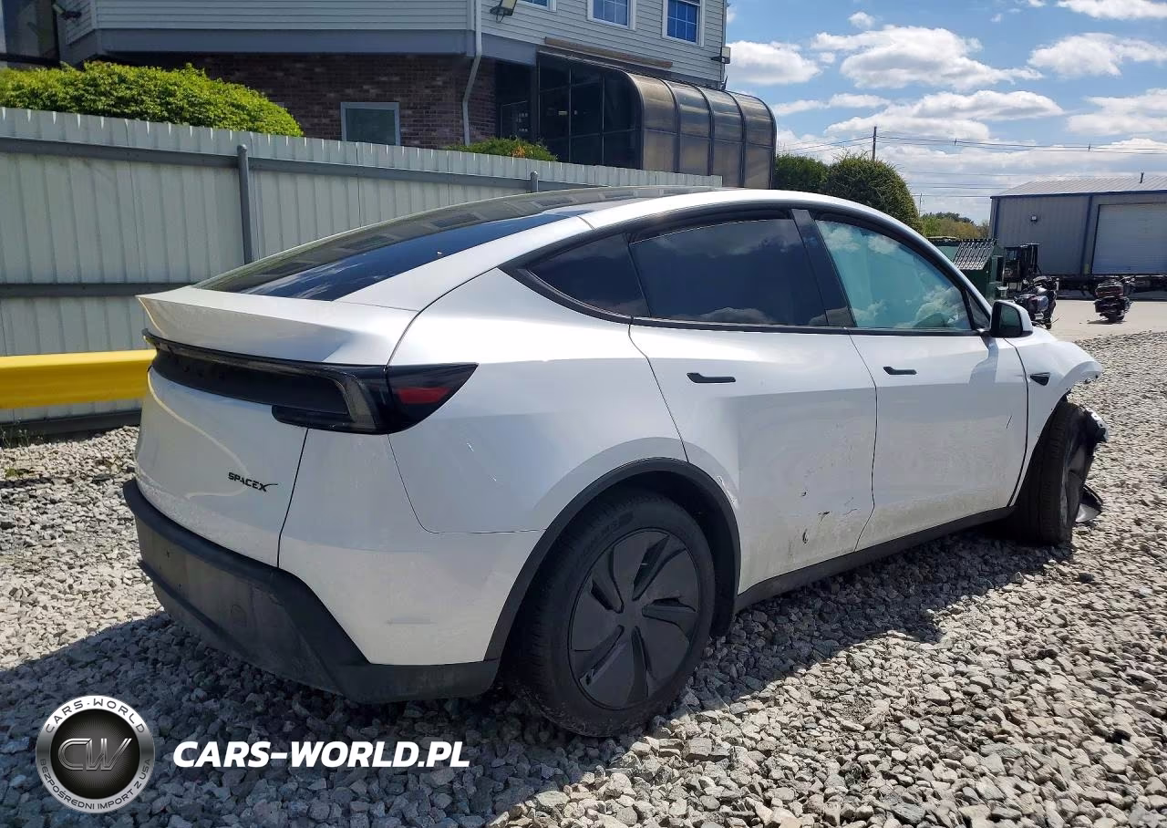 2026 Tesla Model Y VIN:7SAYGDED6TA583763 - 3
