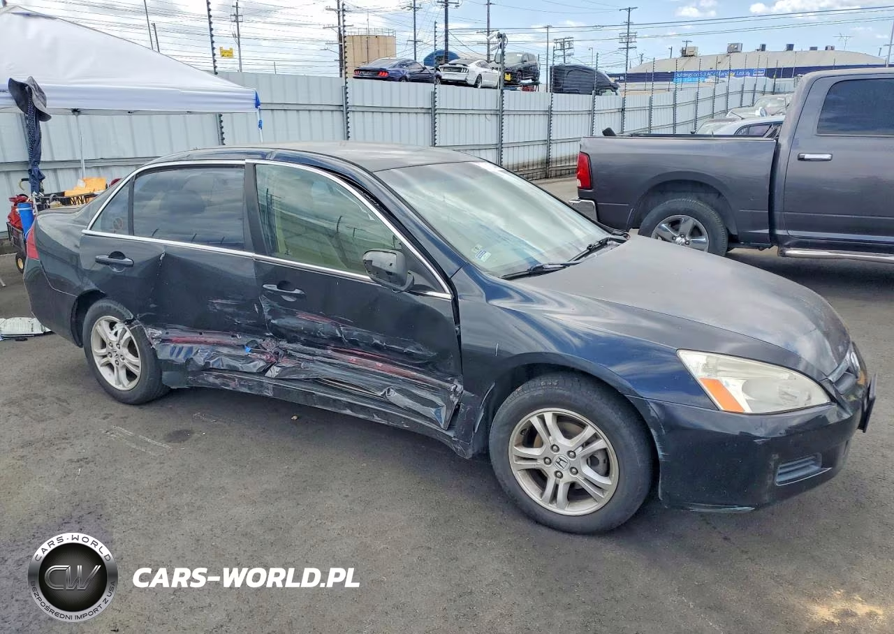 2007 Honda Unknown VIN:1HGCM56387A192970 - 4