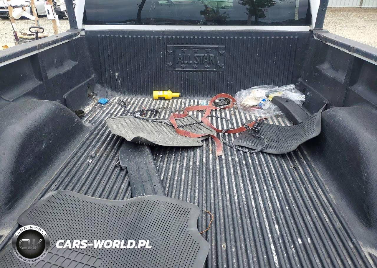 2003 Chevrolet Silverado K2500 Heavy Duty VIN:1GCHK29U73E238014 - 10