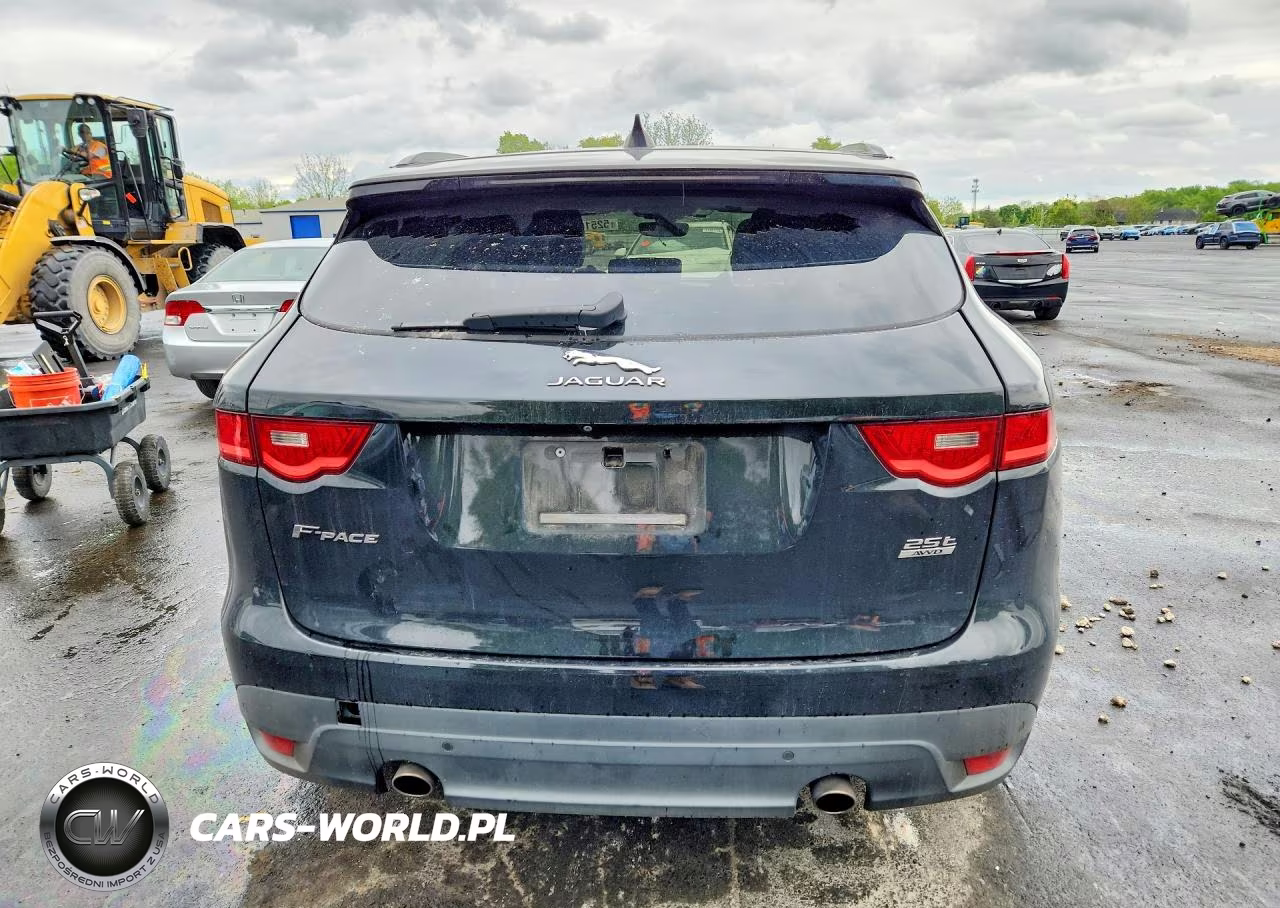 2020 Jaguar F-Pace Checkered Flag VIN:SADCP2FX9LA648481 - 6