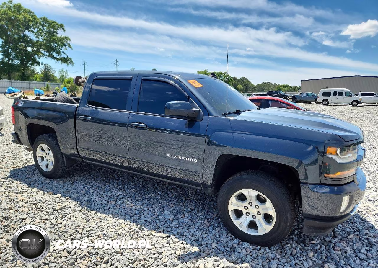 2018 Chevrolet Silverado K1500 Lt VIN:3GCUKREC9JG519273 - 4