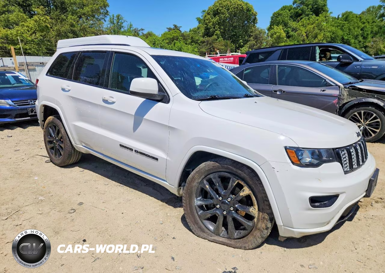 2020 Jeep Grand Cherokee Laredo VIN:1C4RJFAG3LC134006 - 4