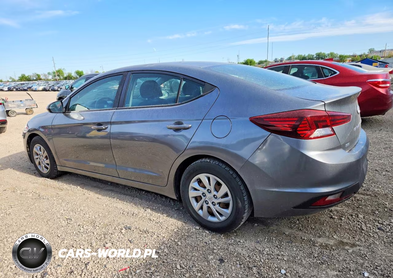 2019 Hyundai Elantra Se VIN:KMHD74LFXKU753353 - 2