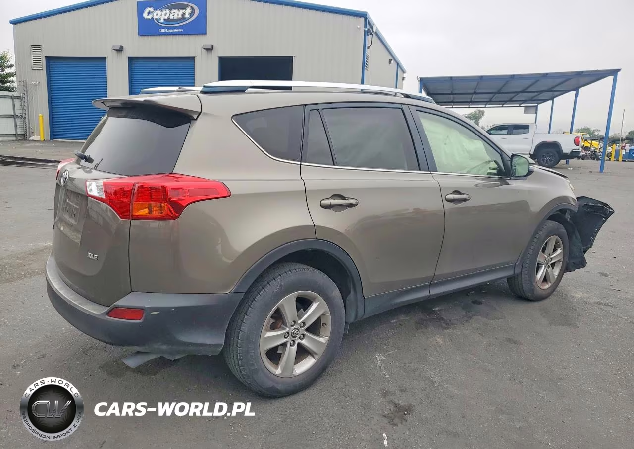 2015 Toyota Rav4 Xle VIN:JTMWFREV9FD060975 - 3
