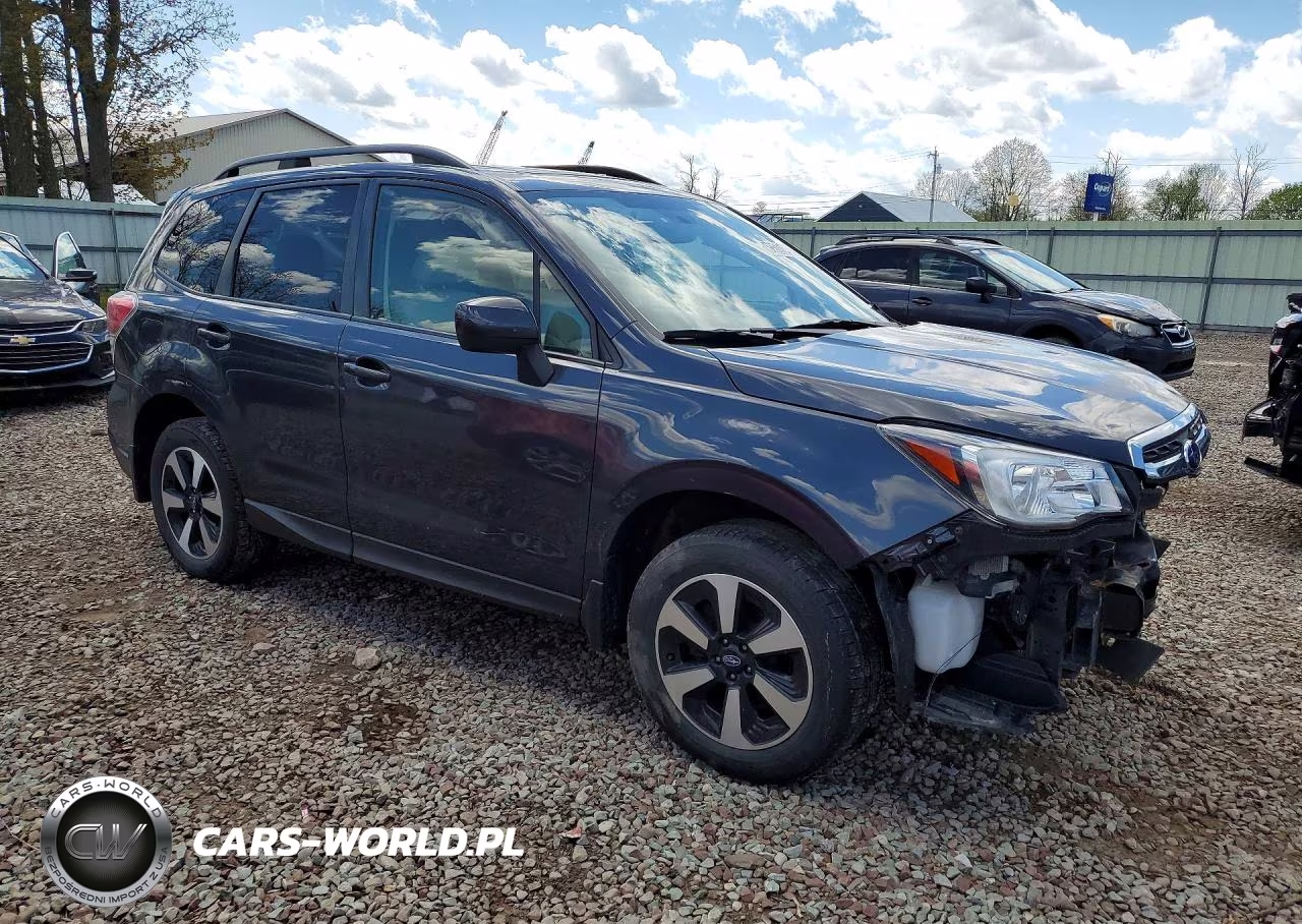 2017 Subaru Forester 2.5I Premium VIN:JF2SJAGC2HH503331 - 4