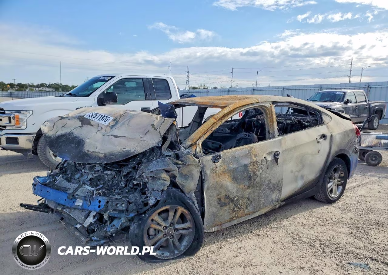 2018 Chevrolet Cruze Lt – zdjęcie 1 z 11