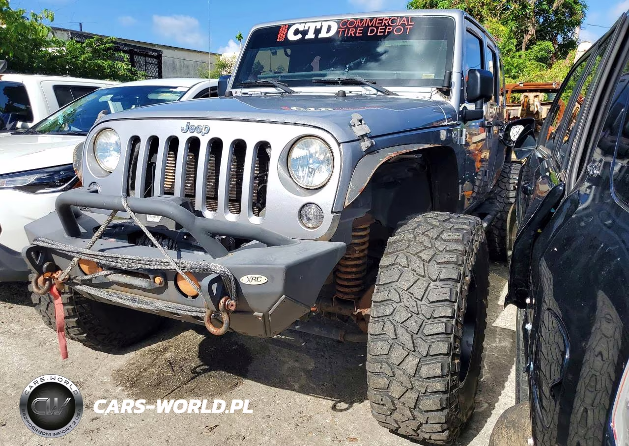 2015 Jeep Wrangler Unlimited Sahara