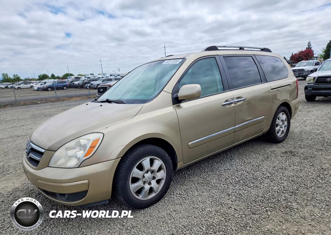 2007 Hyundai Entourage Gls