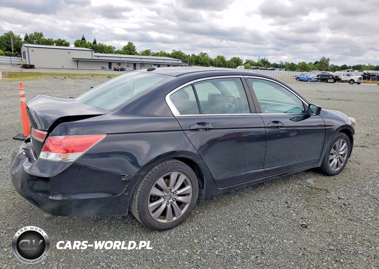 2012 Honda Accord Exl VIN:1HGCP2F8XCA129770 - 3