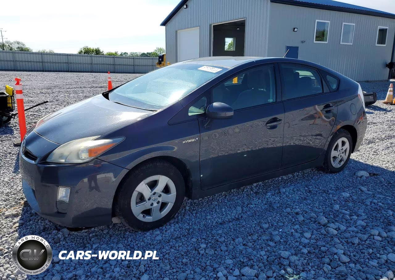 2011 Toyota Prius Two