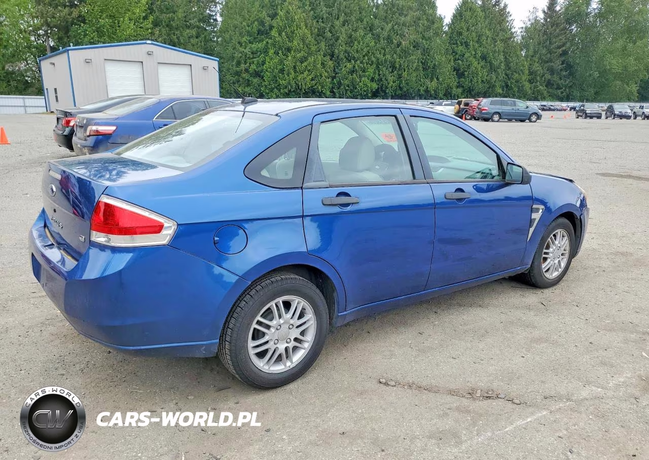 2008 Ford Focus Se VIN:1FAHP35NX8W216568 - 3