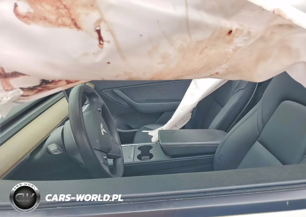 2021 Tesla Model Y VIN:5YJYGDEE2MF181801 - 7