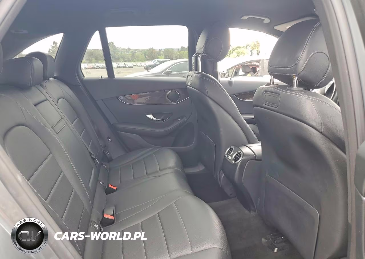 2018 Mercedes-Benz Glc 300 VIN:WDC0G4JB7JV030047 - 10