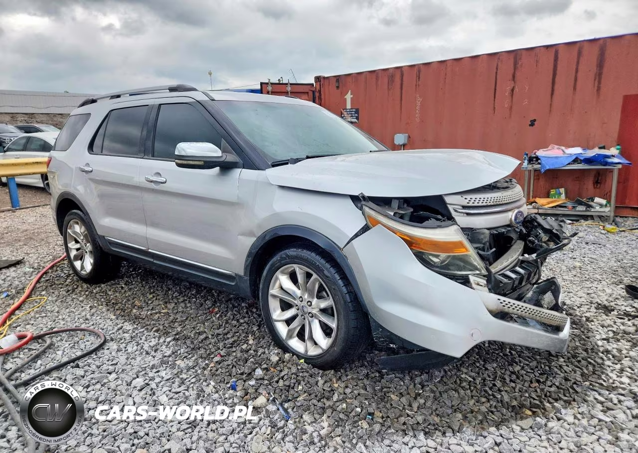 2011 Ford Explorer Xlt VIN:1FMHK7D80BGA13939 - 4