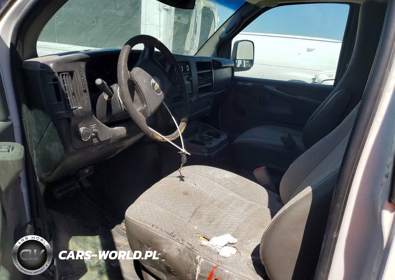 2011 Chevrolet Express G2500 VIN:1GCWGFBA4B1106589 - 7