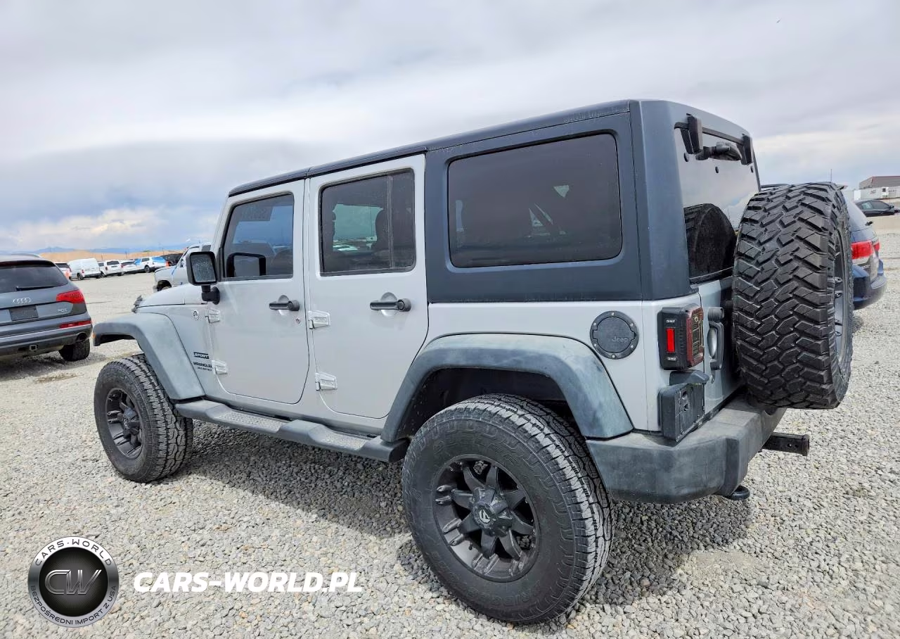 2012 Jeep Wrangler Unlimited Sport VIN:1C4BJWDG6CL215045 - 2