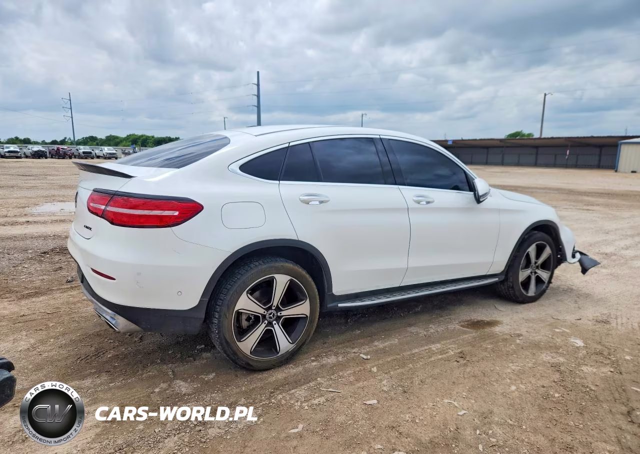 2019 Mercedes-Benz Glc 300 4Matic VIN:WDC0J4KB1KF640571 - 3