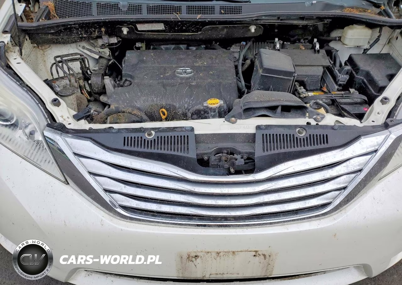 2012 Toyota Sienna Limited 7-Passenger VIN:5TDDK3DC8CS043441 - 12