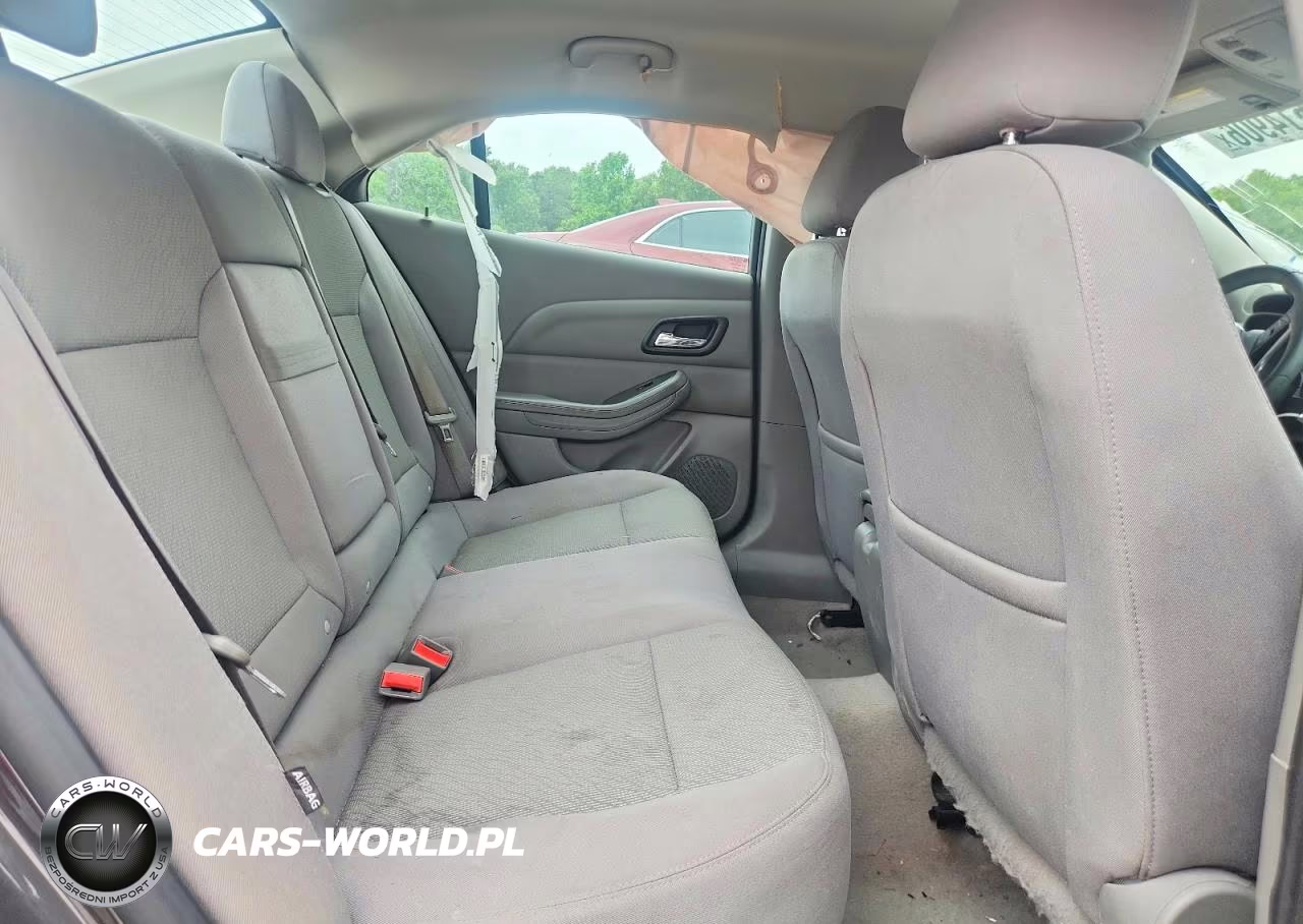2013 Chevrolet Malibu Ls VIN:1G11A5SA1DF203012 - 10