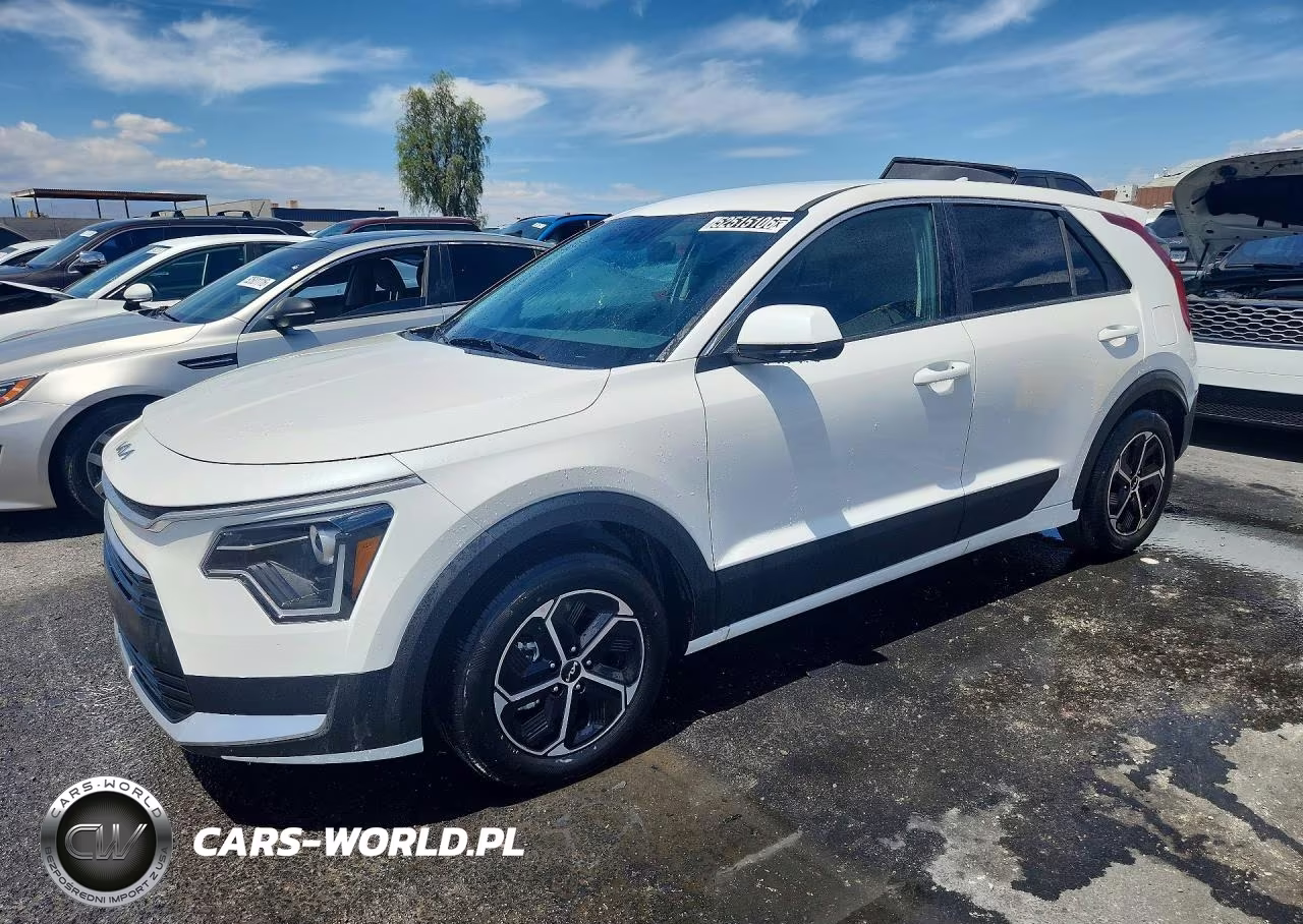 2026 Kia Niro Lx