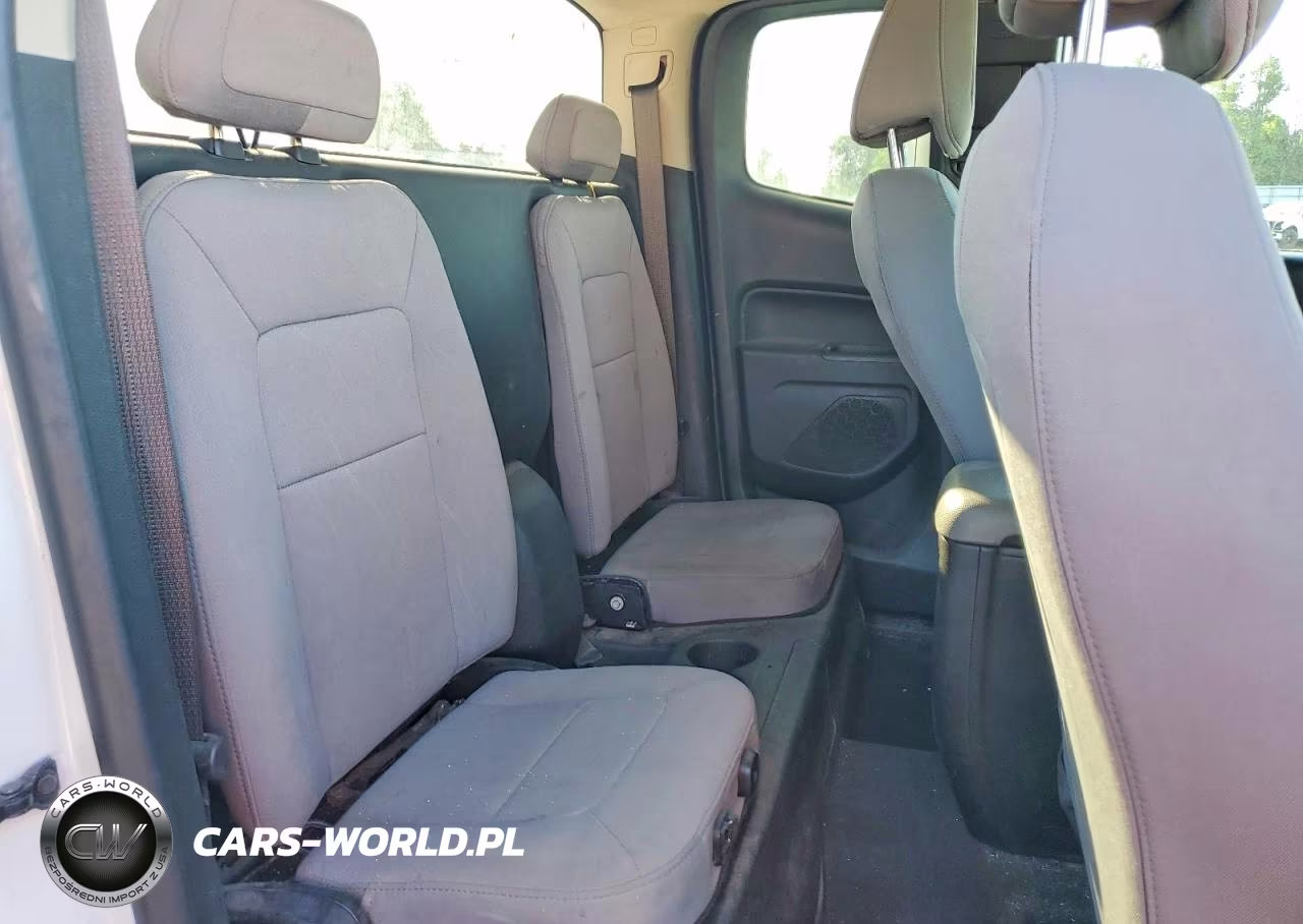 2021 Chevrolet Colorado VIN:1GCHSBEA7M1181835 - 10