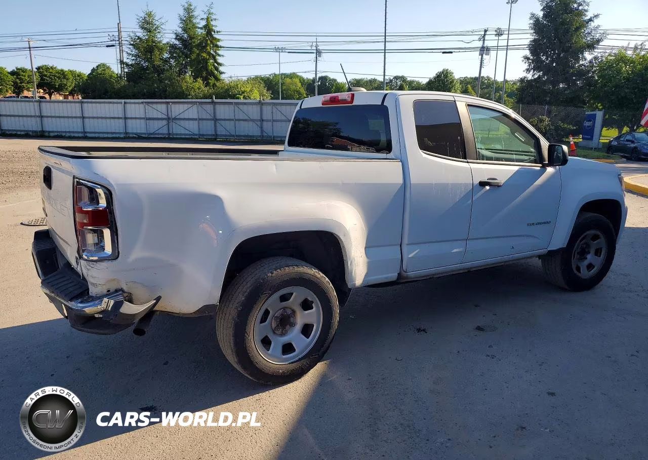 2021 Chevrolet Colorado VIN:1GCHSBEA7M1181835 - 3