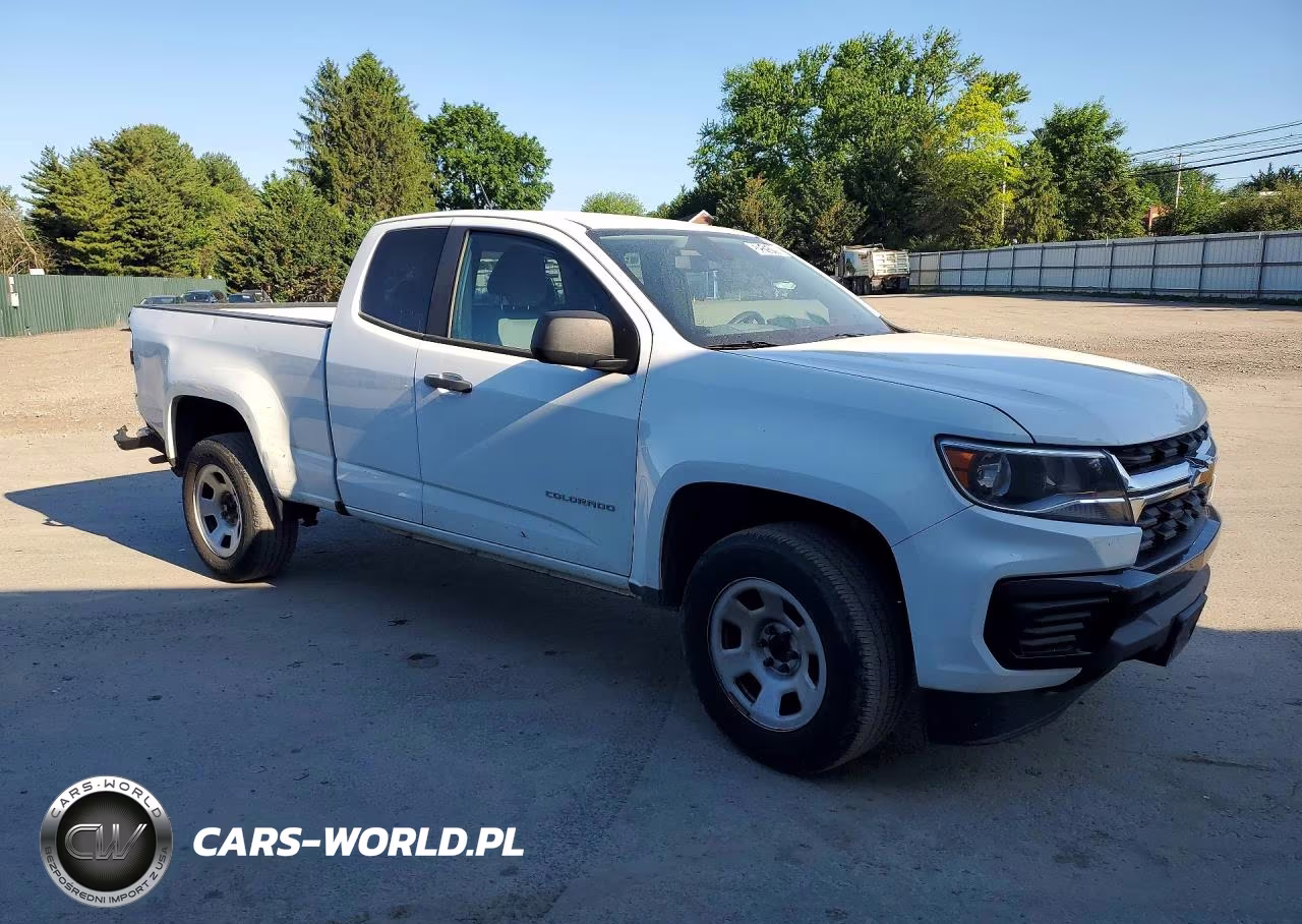 2021 Chevrolet Colorado VIN:1GCHSBEA7M1181835 - 4
