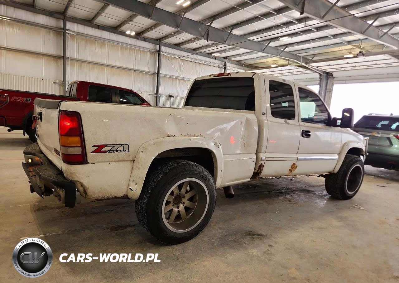 2002 GMC New Sierra K1500 VIN:2GTEK19T821205317 - 3