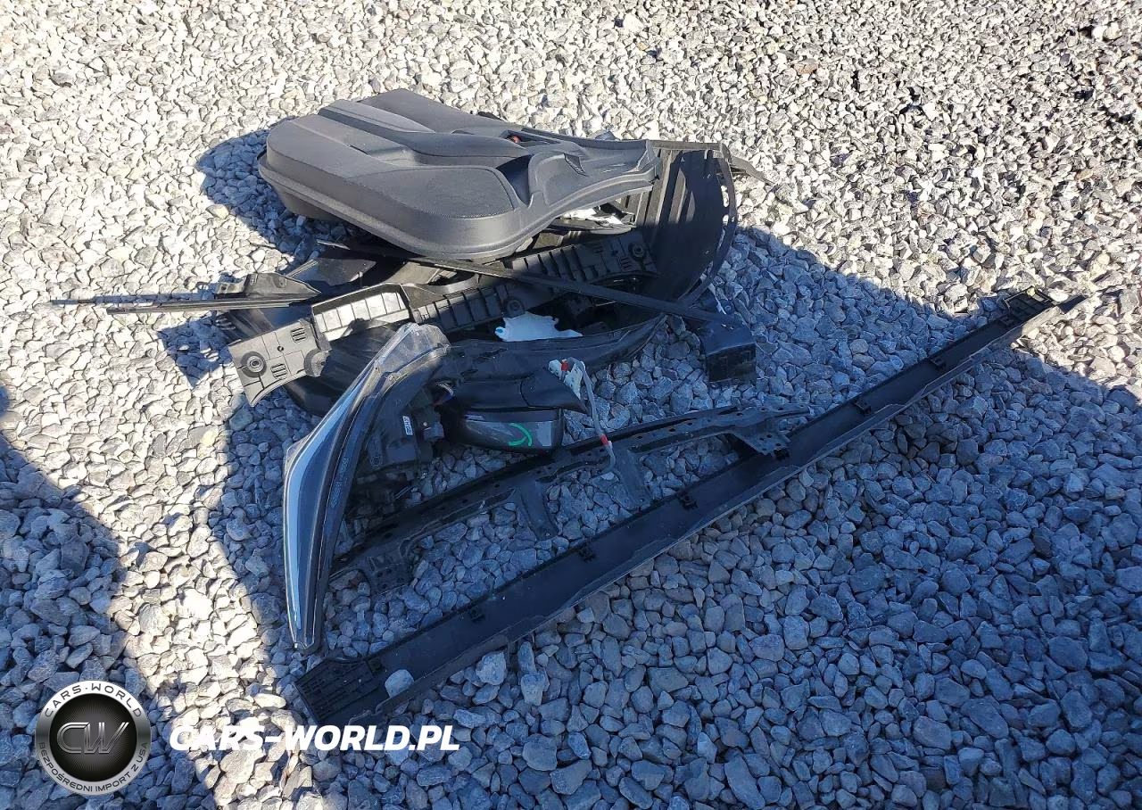 2024 Subaru Crosstrek Premium VIN:JF2GUADC4RH918346 - 12