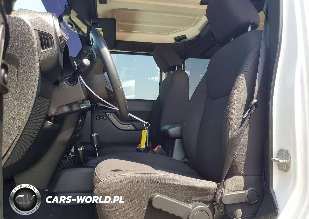 2018 Jeep Wrangler Unlimited Sport VIN:1C4BJWDG3JL831699 - 7