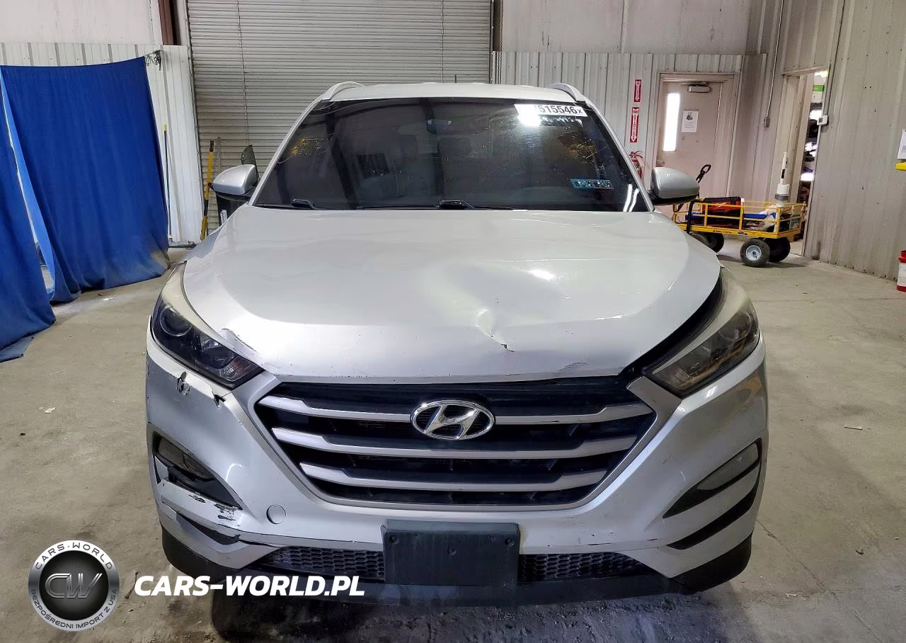 2017 Hyundai Tucson Se VIN:KM8J33A47HU376323 - 5