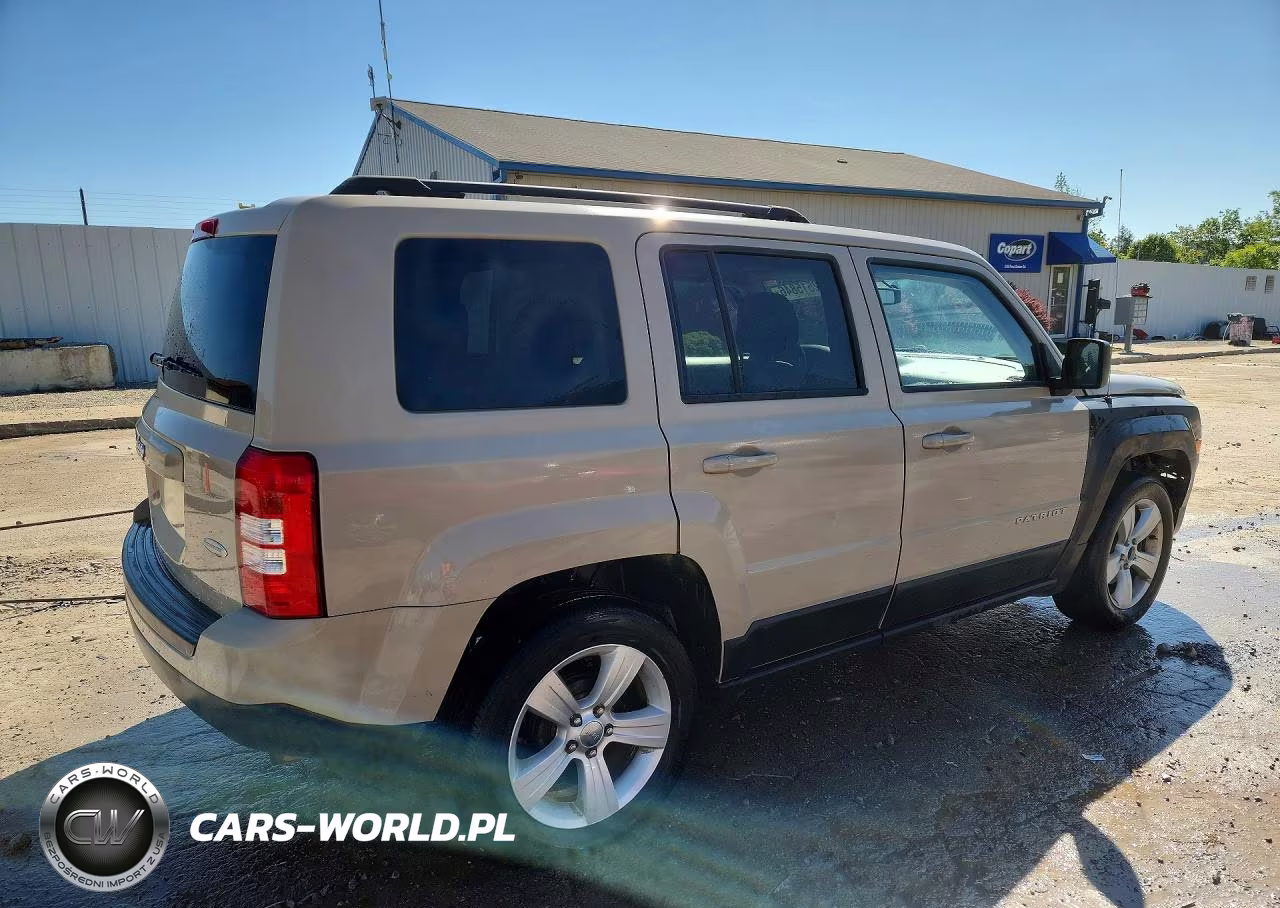 2017 Jeep Patriot Latitude VIN:1C4NJPFB7HD158389 - 3